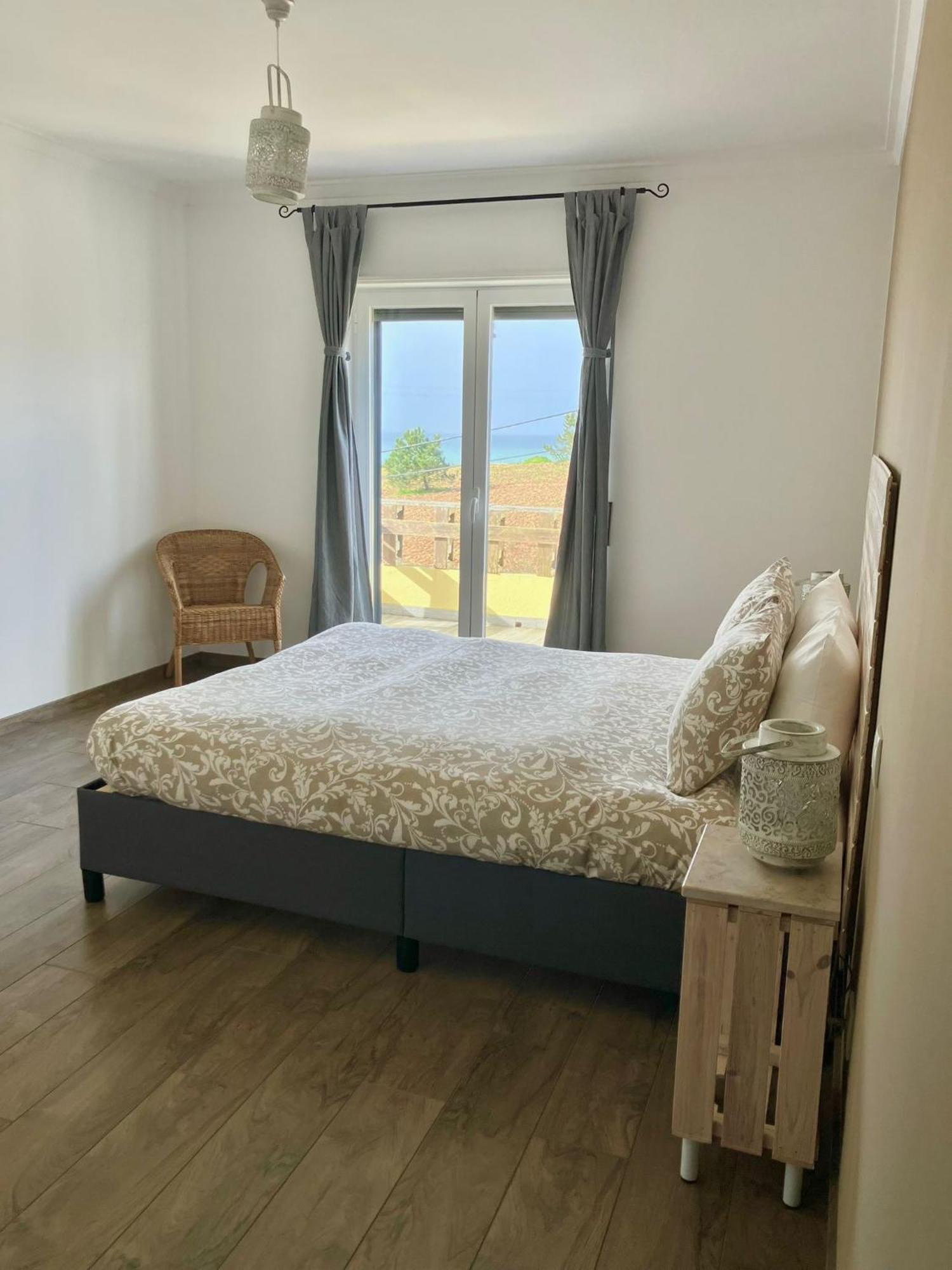 The Globetrotter'S Inn Ericeira Exterior photo